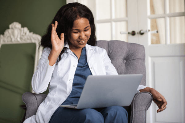 How to Choose the Right Online Therapist: 11 Questions to Ask Before Your First Session | Article Thumbnail